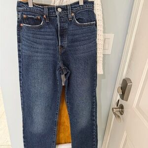 Levi's Wedgie straight Jeans Size 26
